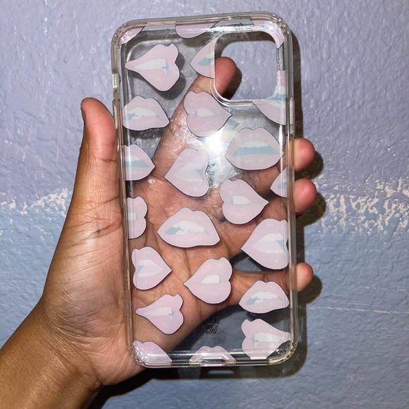 Velvet Caviar iphone 11 Pro Max Case - Picture 2 of 3